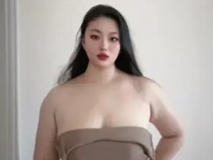 老太婆大BBBBBBBBB、好奇的老太婆大 BBBBBBBBB